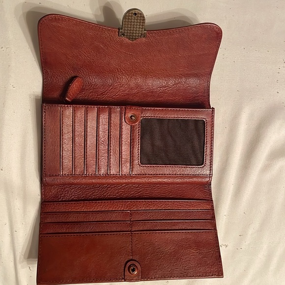 Soft brown leather personalized wallet - Picture 6 of 6
